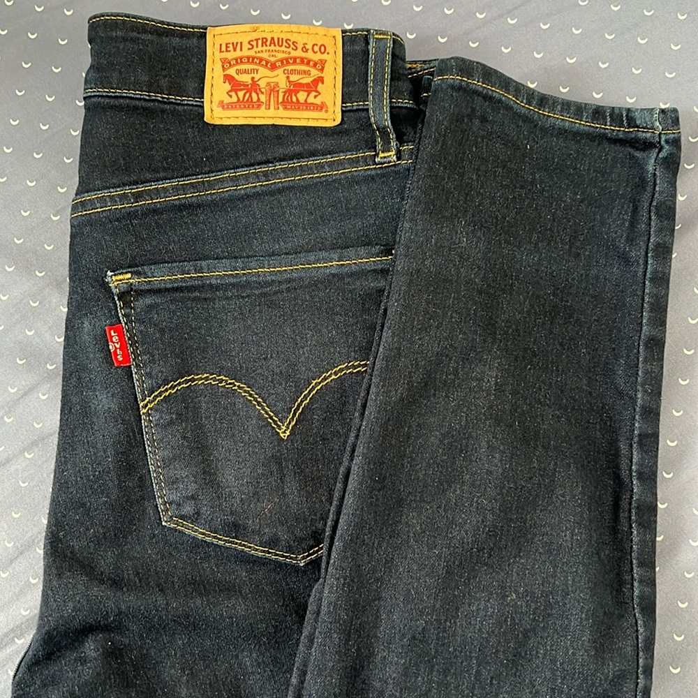 Lewis 721 High Rise Skinny Jean